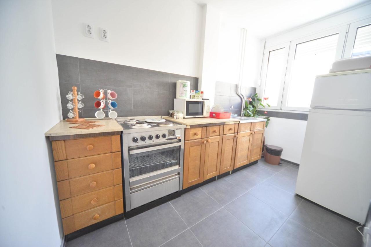 Apartman Centar Lux بايرت المظهر الخارجي الصورة