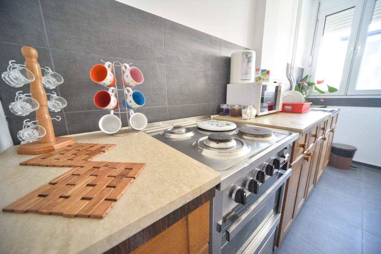 Apartman Centar Lux بايرت المظهر الخارجي الصورة